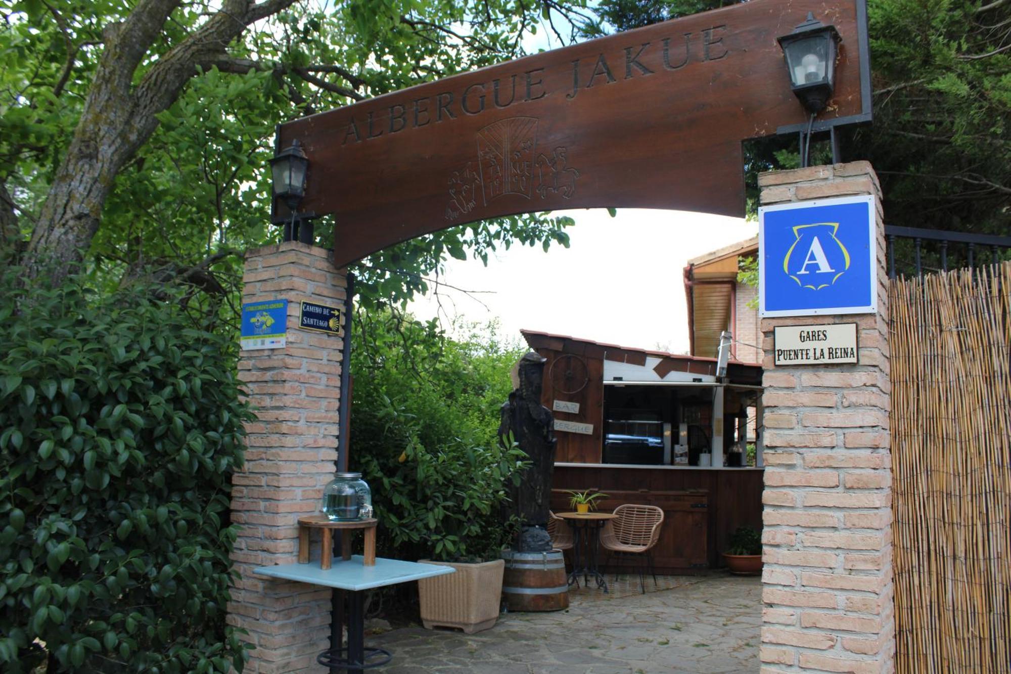 Albergue Jakue Puente la Reina エクステリア 写真